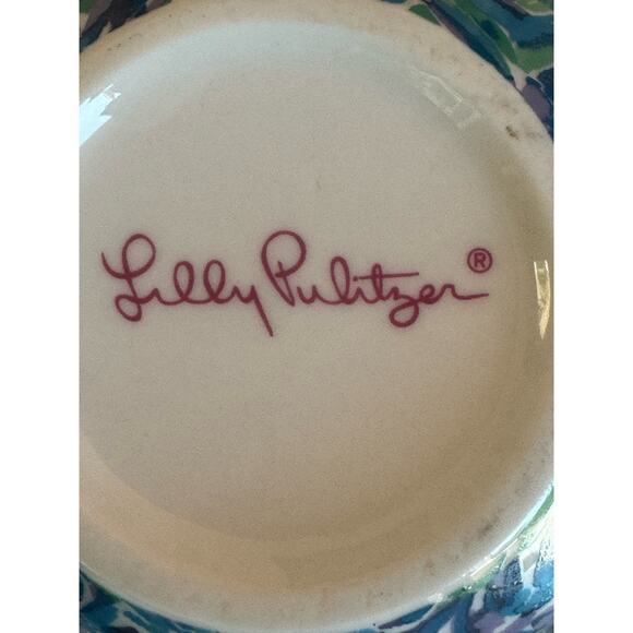 Lilly Pulitzer Lion Around Blue Print Gold Handle Mugs - Picture 9 of 9